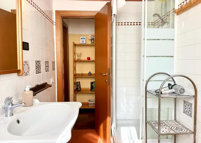 Apartment 3 Min Da Stazione San Pietro Rom
